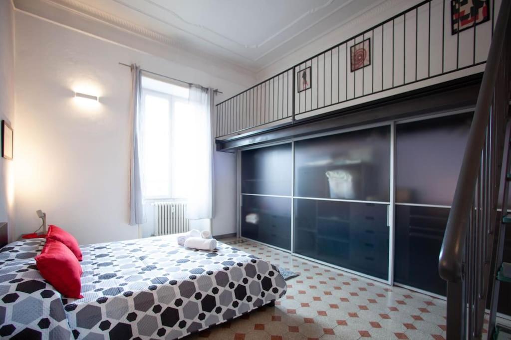 Apartamento Red House Ostiense Historic Building Roma Exterior foto