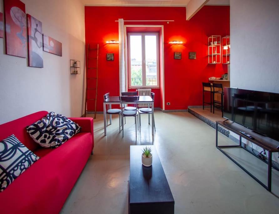 Apartamento Red House Ostiense Historic Building Roma Exterior foto